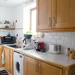 Charming Apartment 900M From The Place Des Vosges
