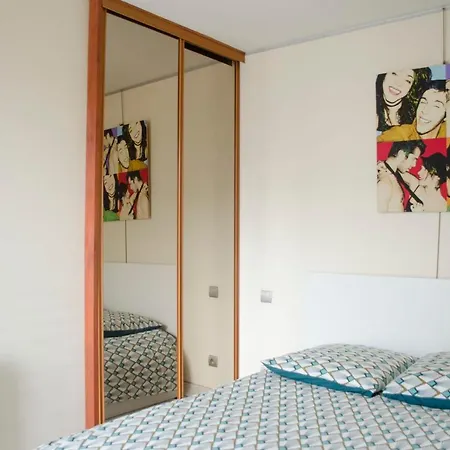 Charming 900m From The Place Des Vosges Parigi