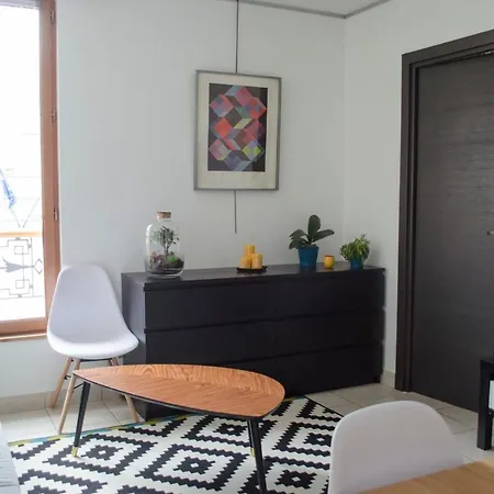 Charming 900m From The Place Des Vosges